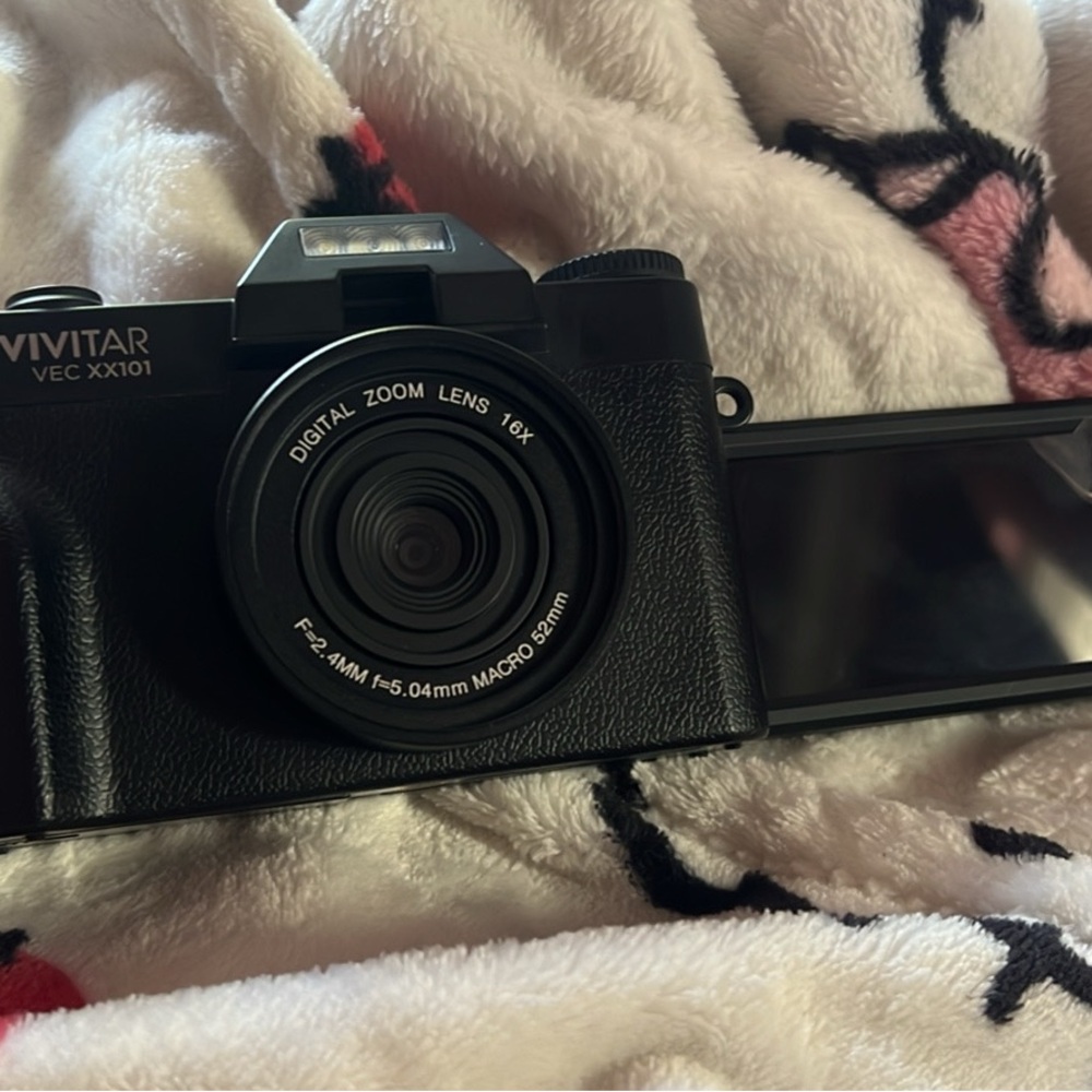 Vivitar VEC XX101 Black Digital Camera